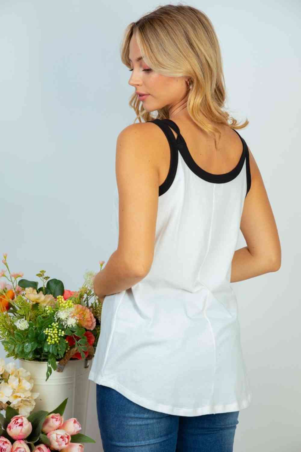 Blusa sin mangas con ribete en contraste de tamaño completo de Beautiful Day de abedul blanco