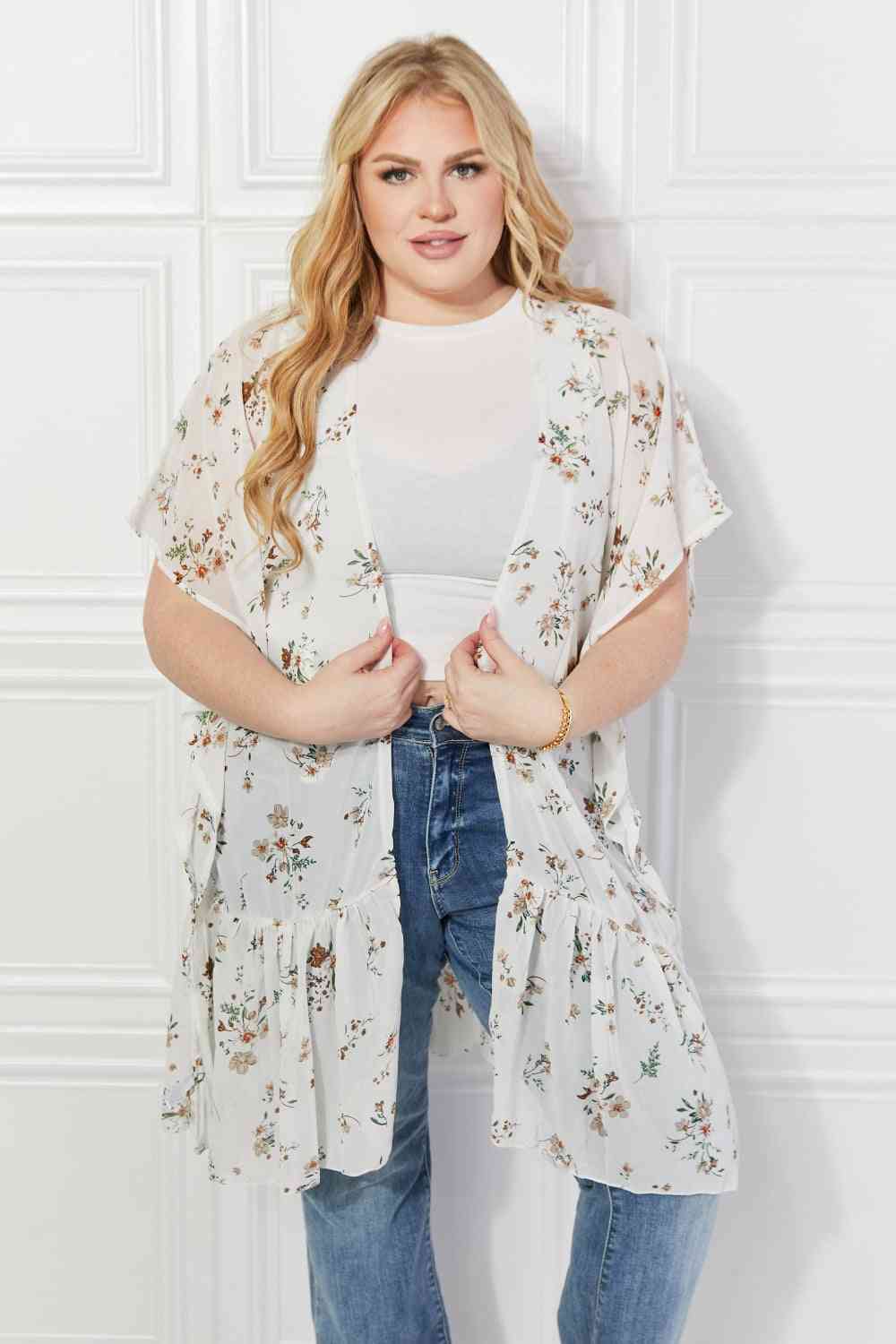 Justin Taylor Kimono floral Prado de margaritas