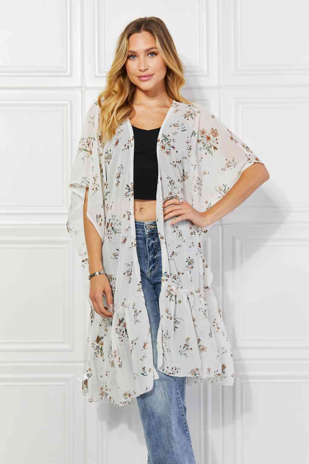 Justin Taylor Kimono floral Prado de margaritas